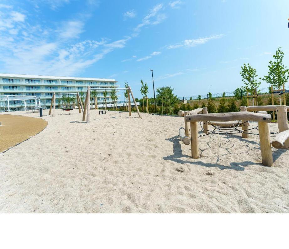 Kolobrzeg Apartamenty Polanki Aqua Z Bezplatnym Basenem, Bawialnia, Parkingiem I Fitness Exterior photo